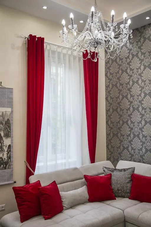 Paprika Deluxe Apartments Budapest 0*,
